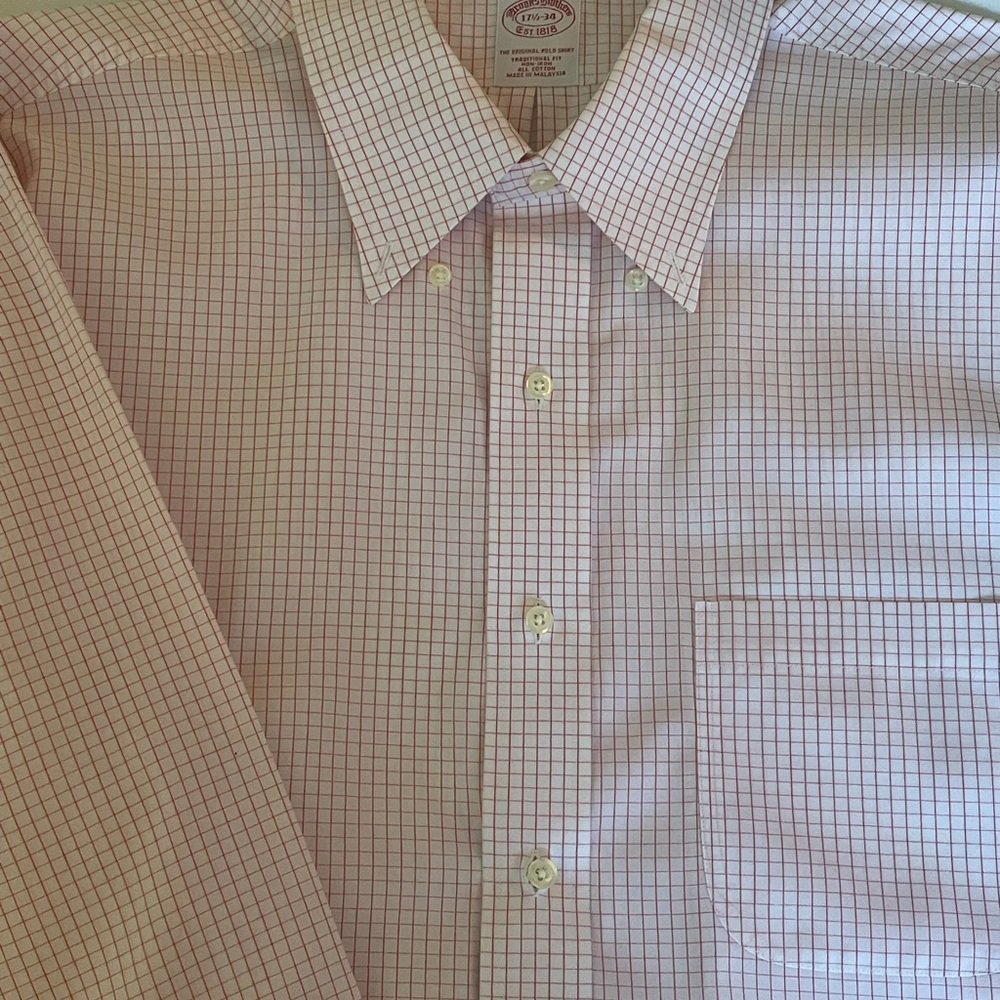 Brooks brothers men’s dress shirt. 17 1/2 -34